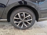  Volkswagen  Passat VOLKSWAGEN  / 2019 / 5P / STATION WAGON VAR. 2.0 TDI SCR EVO 110KW EXECUTIVE DSG #126