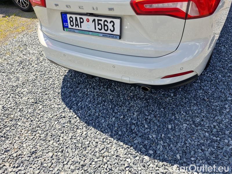  Ford  Focus   Turnier (CGE)(2018->) Foc.Kom.1.5EBl.120 Titanium #22