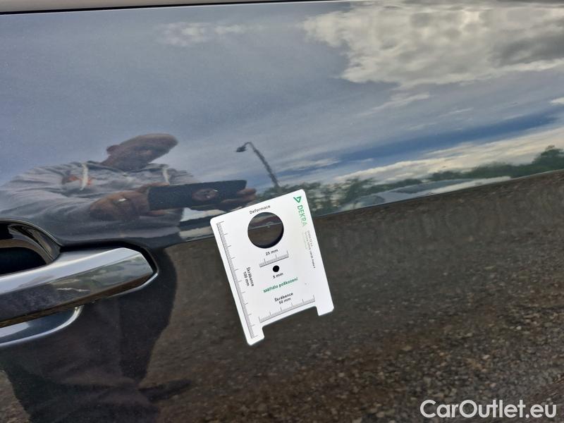  Audi  A4  Avant (8WD)  (2019)  Av. 35 2.0TFSI 110 AT #14