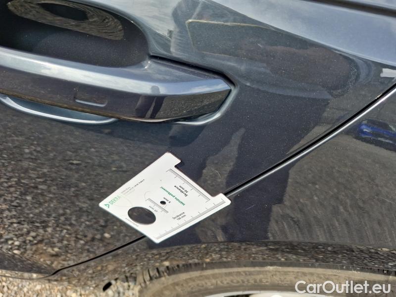  Audi  A4  Avant (8WD)  (2019)  Av. 35 2.0TFSI 110 AT #7