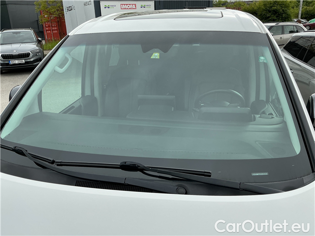  Hyundai  Staria  2.2CRDi Luxury 4x4 AT #3