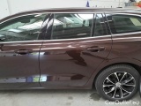  Volvo  V60 VOLVO  / 2018 / 5P / STATION WAGON D3 GEARTRONIC BUSINESS PLUS #88