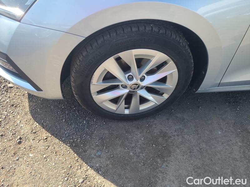  Skoda  Octavia  Lim. (NX3)(2020)  1.5TSI 110 Style 5d #2