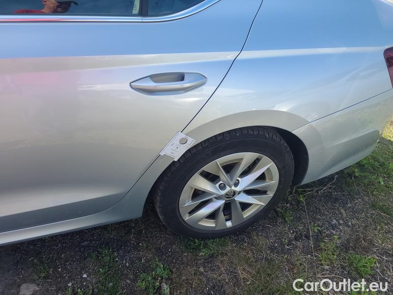  Skoda  Octavia  Lim. (NX3)(2020)  1.5TSI 110 Style 5d #6