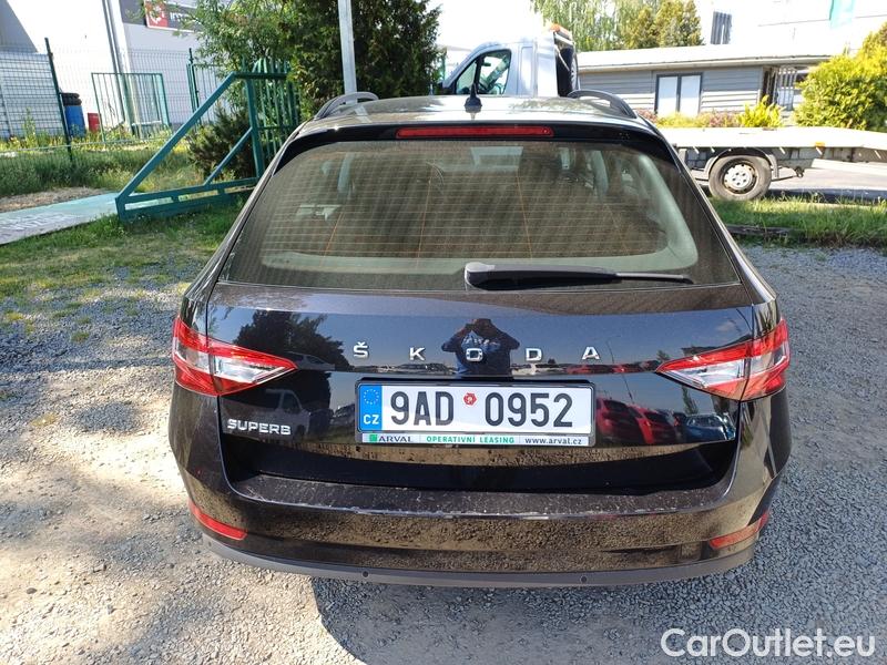  Skoda  Superb  Combi (3T5)(2010) Sup.C.FL2.0TDI 110 Ambition AT #24