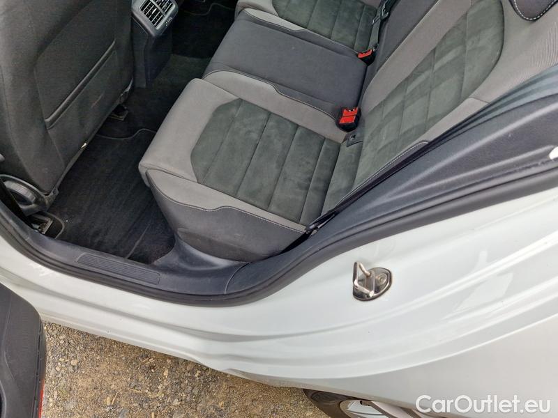 Volkswagen  Golf  VII Variant  (BV5)(2017->) Var 1.5TSI EVO 110 HL #25