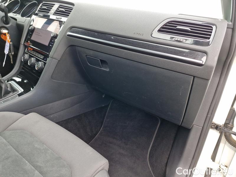  Volkswagen  Golf  VII Variant  (BV5)(2017->) Var 1.5TSI EVO 110 HL #49