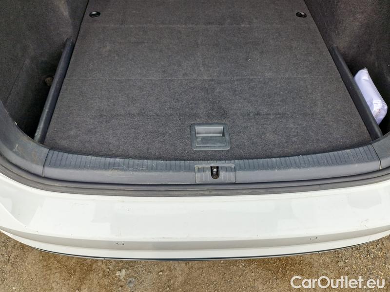  Volkswagen  Golf  VII Variant  (BV5)(2017->) Var 1.5TSI EVO 110 HL #31