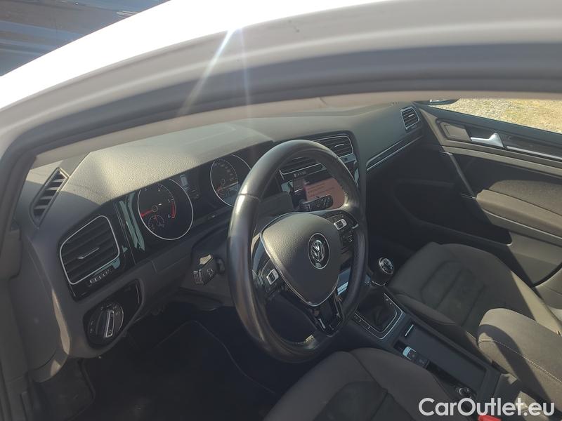  Volkswagen  Golf  VIII Variant (CG5) 2020 Var. 1.6TDI 85 Highline #4