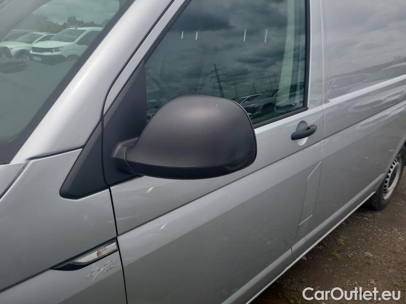  Volkswagen  Transporter T6.1  Platform  (SJ)(08.2019->) Tra.2.0TDI 75 KR 4d #2