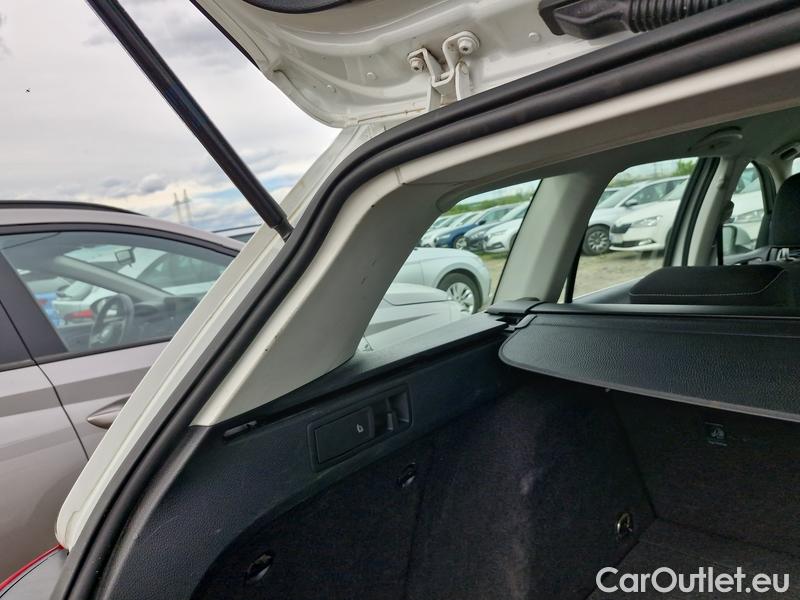  Volkswagen  Golf  VII Variant  (BV5)(2017->) Var 1.5TSI EVO 110 HL #34