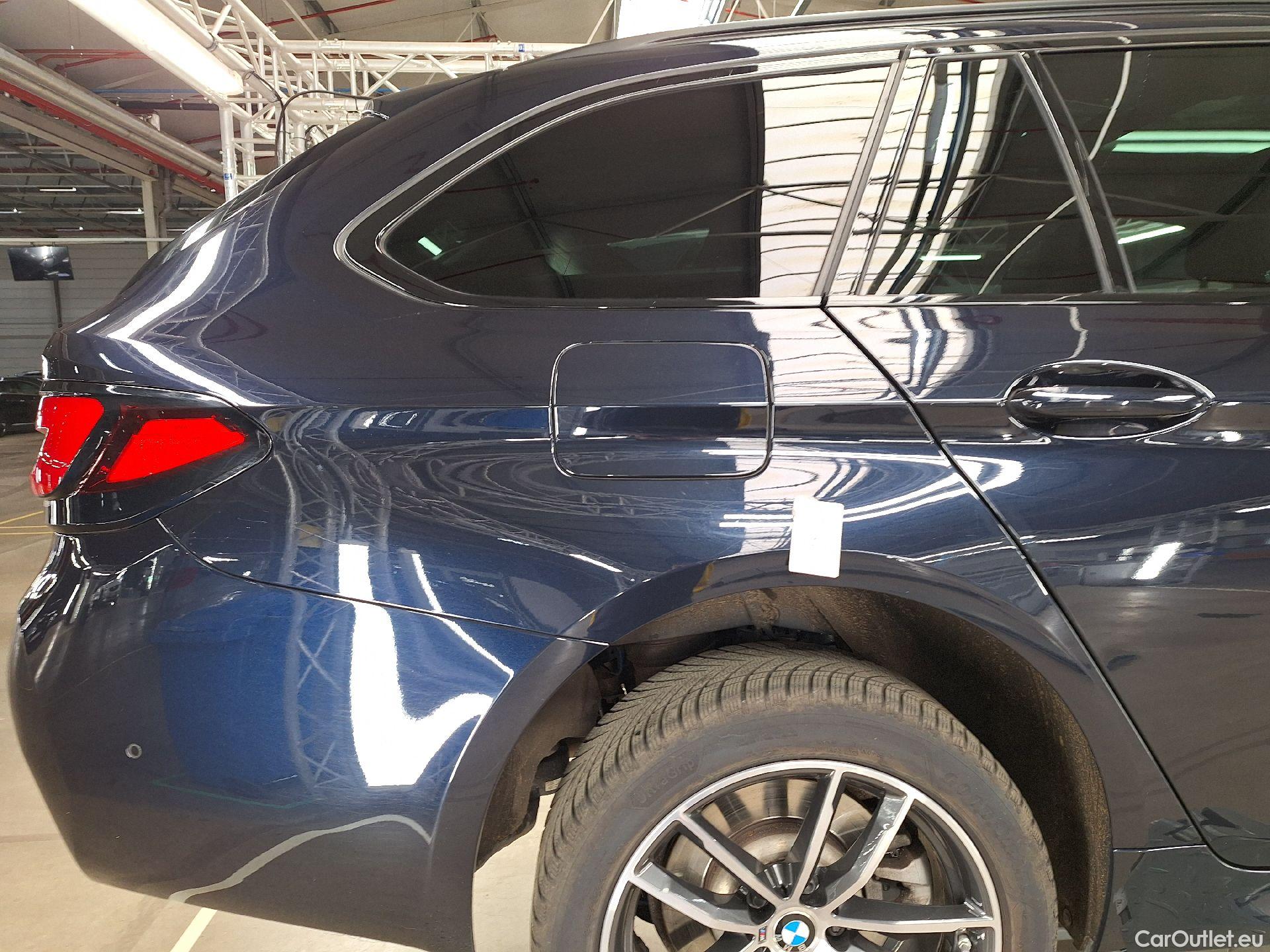  Bmw  Serie 5 BMW, 5-serie To FL'20, BMW 5 Reeks Touring 520i Aut. (120 kW) 5d #20
