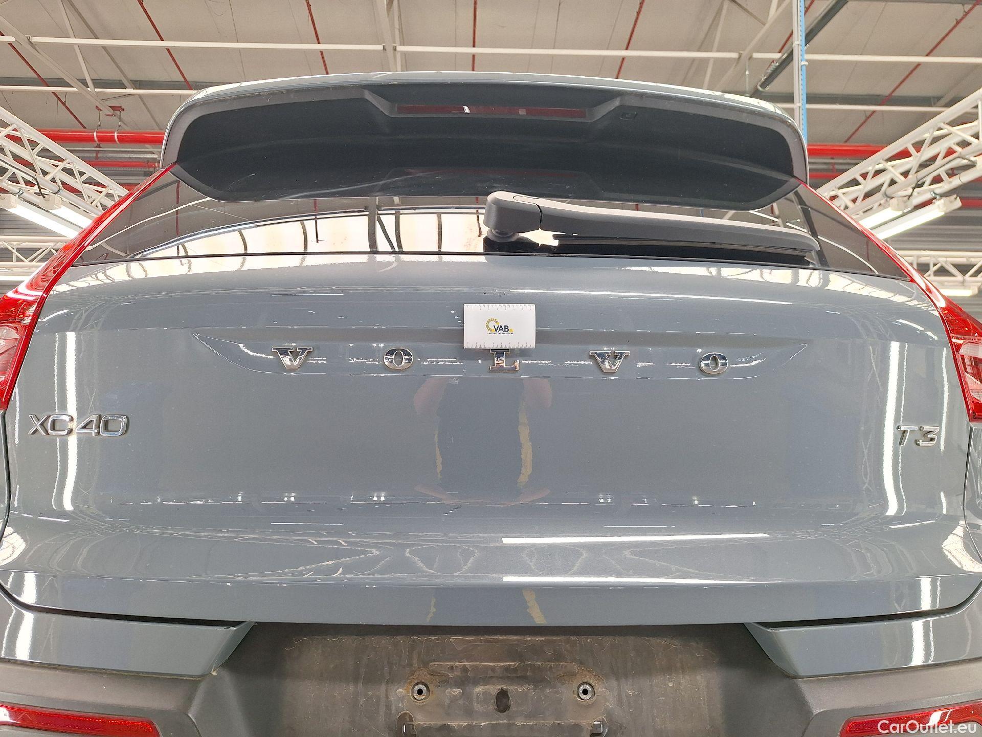  Volvo  XC 40 Volvo, XC40 '17, Volvo XC40 T3 Geartronic Momentum Pro 5d #14