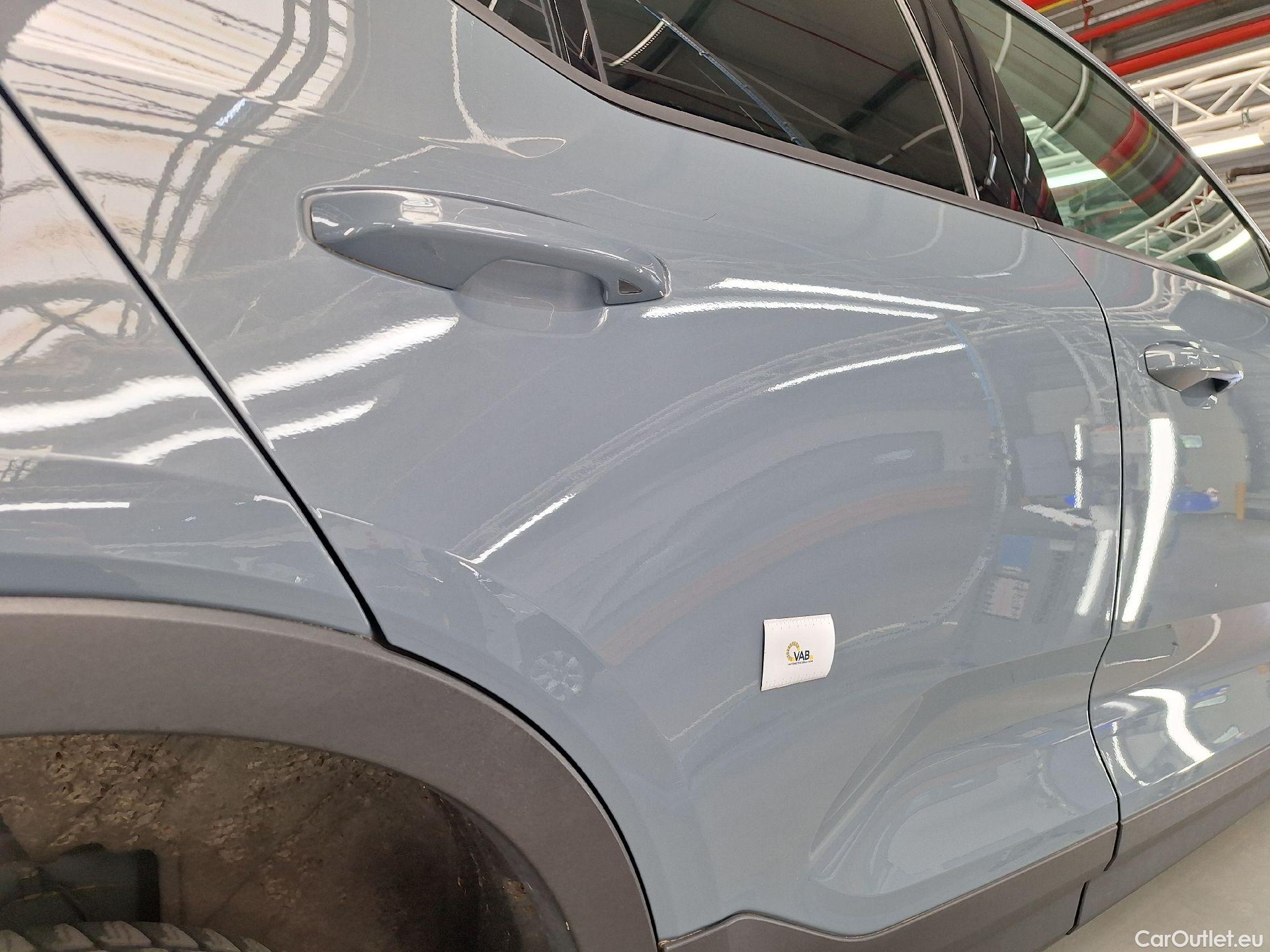  Volvo  XC 40 Volvo, XC40 '17, Volvo XC40 T3 Geartronic Momentum Pro 5d #26