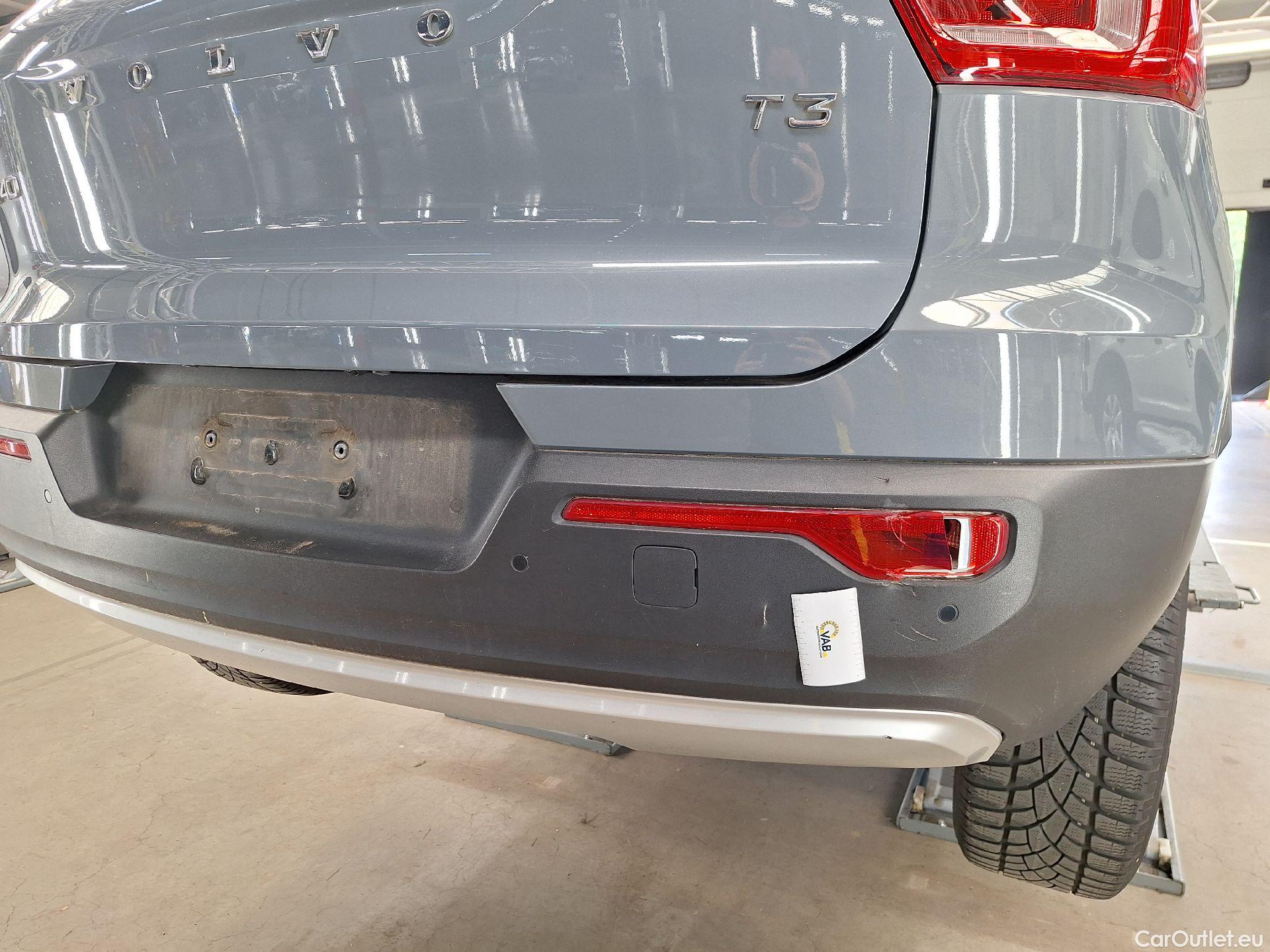  Volvo  XC 40 Volvo, XC40 '17, Volvo XC40 T3 Geartronic Momentum Pro 5d #16