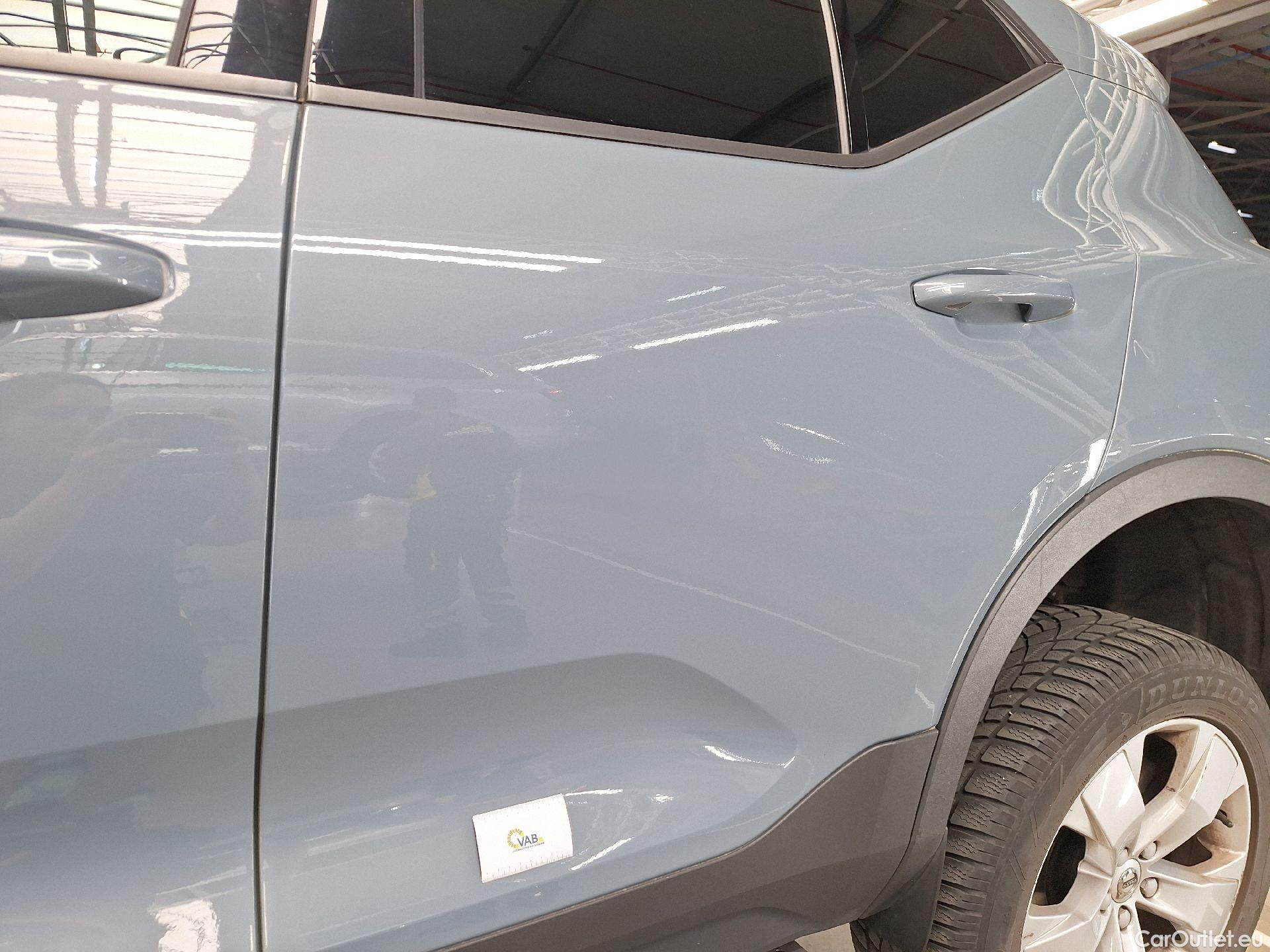  Volvo  XC 40 Volvo, XC40 '17, Volvo XC40 T3 Geartronic Momentum Pro 5d #4