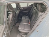  Volvo  XC 40 Volvo, XC40 '17, Volvo XC40 T3 Geartronic Momentum Pro 5d #4