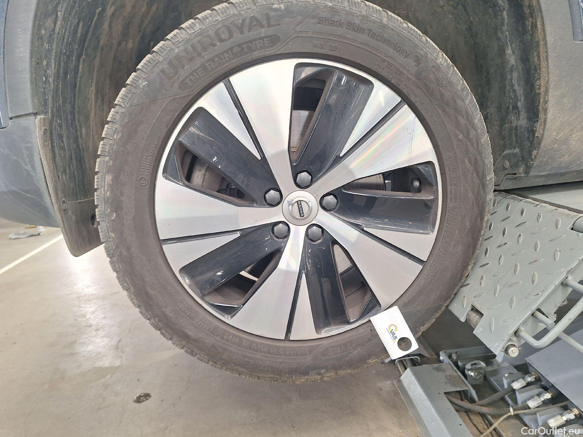  Volvo  XC 40 Volvo, XC40 '17 PHEV, Volvo XC40 T5 Recharge Geartronic Inscription Expr #35