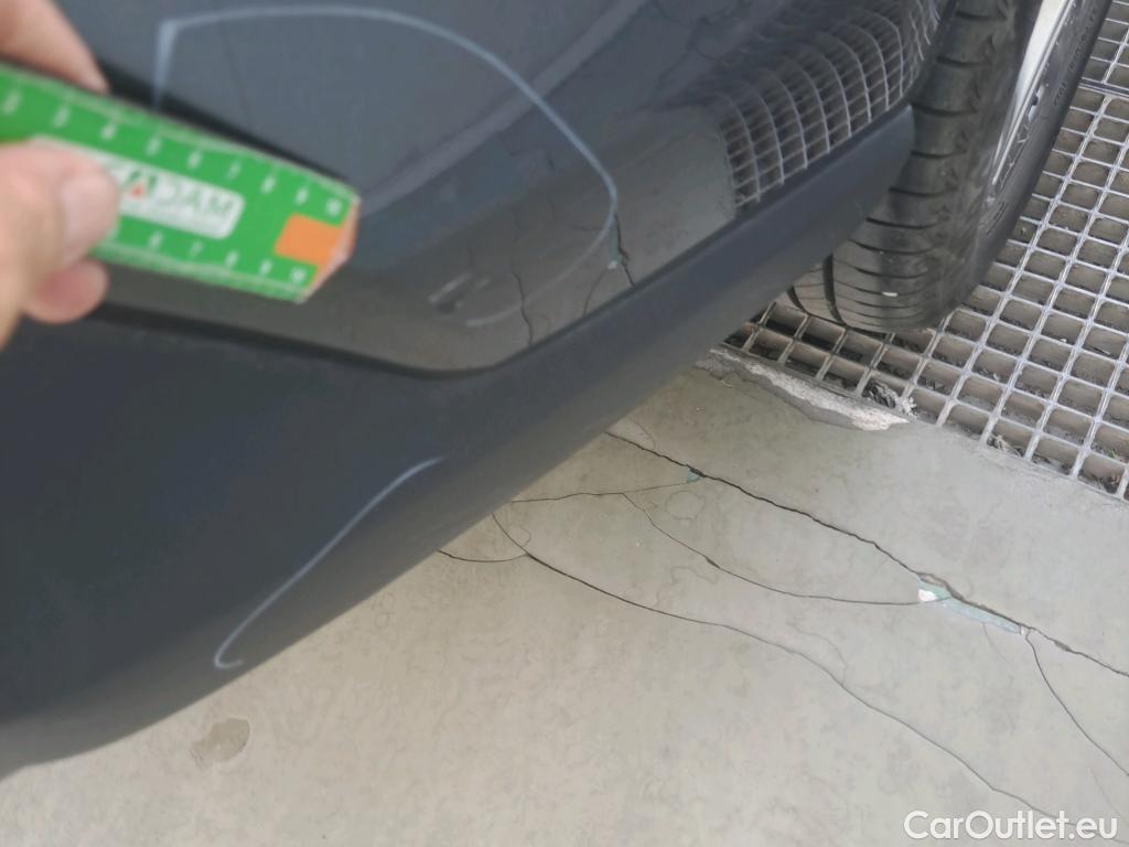  Toyota  RAV4 TOYOTA  / 2018 / 5P / todoterreno 2.5l 220H Luxury #22