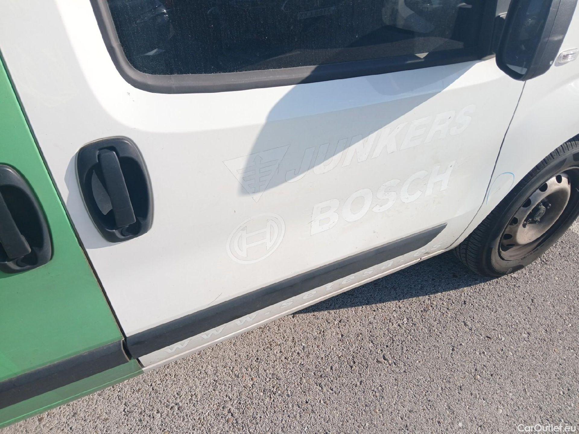 Fiat  Fiorino FIAT  / 2016 / 3P / furgón derivado de turismo Cargo Base N1 1.3 MJet 59 kW (80 CV) #34
