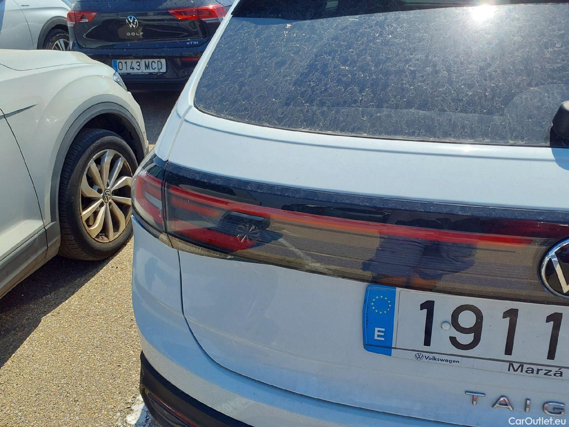  Volkswagen  Taigo VOLKSWAGEN  / 2021 / 5P / todoterreno Life 1.0 TSI 81kW (110CV) #18