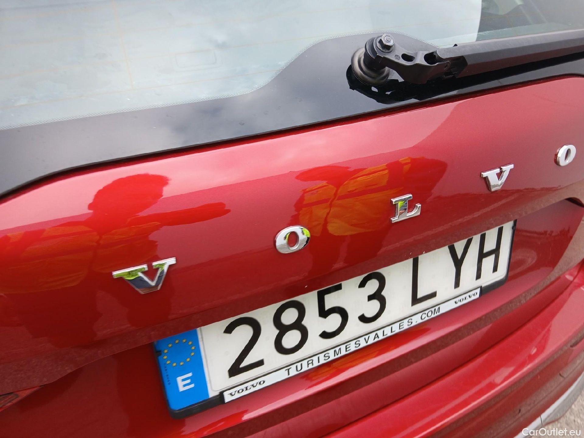  Volvo  XC60 VOLVO  / 5P / 2.0 T6 AWD Recharge Inscription Exp Auto 350 CV 18 kWh #21