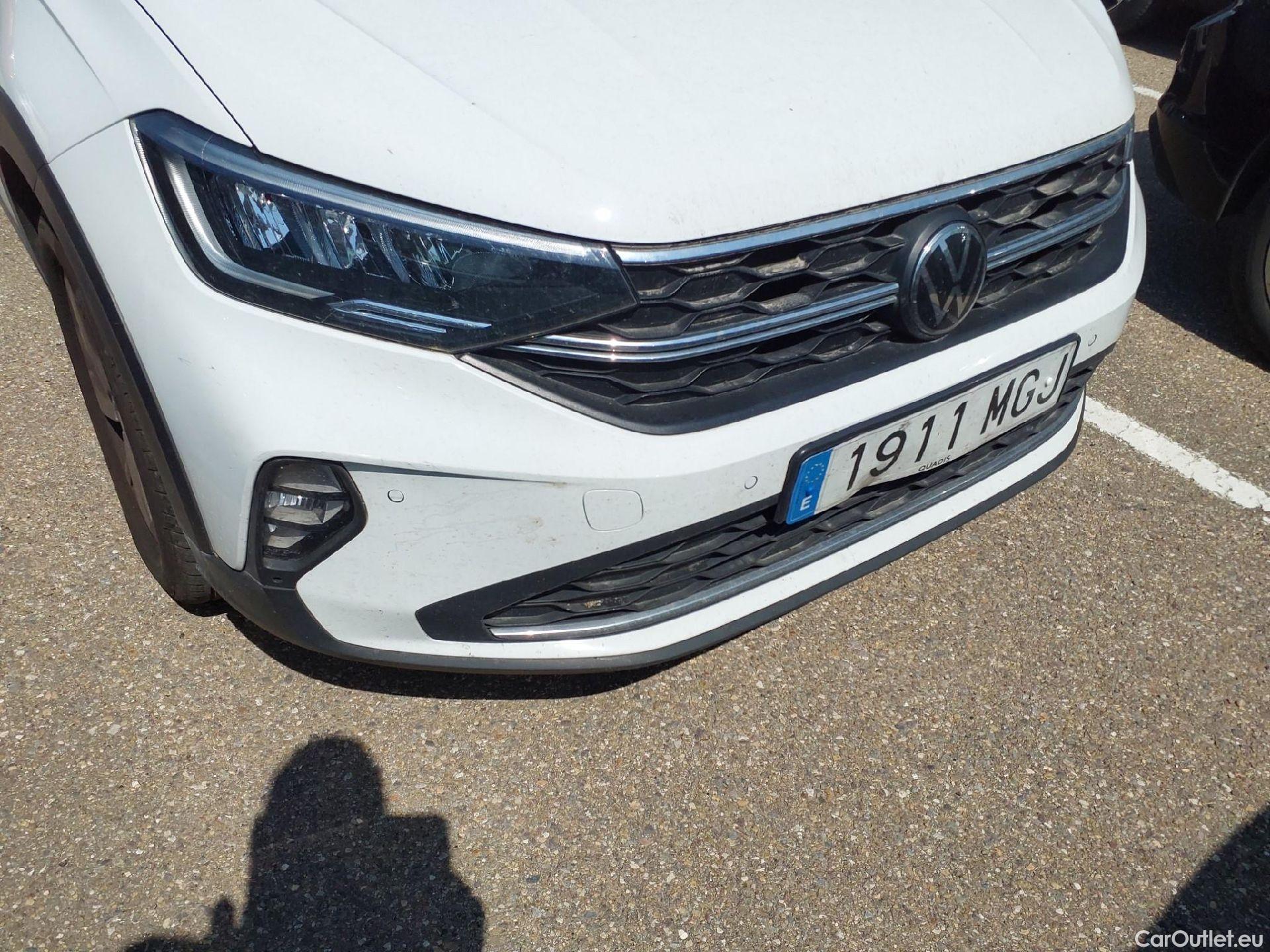 Volkswagen  Taigo VOLKSWAGEN  / 2021 / 5P / todoterreno Life 1.0 TSI 81kW (110CV) #32