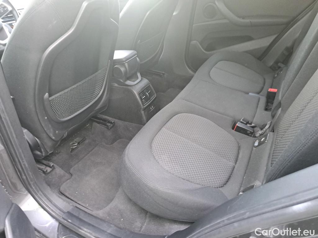  Bmw  X1 BMW  sDrive18iA #26