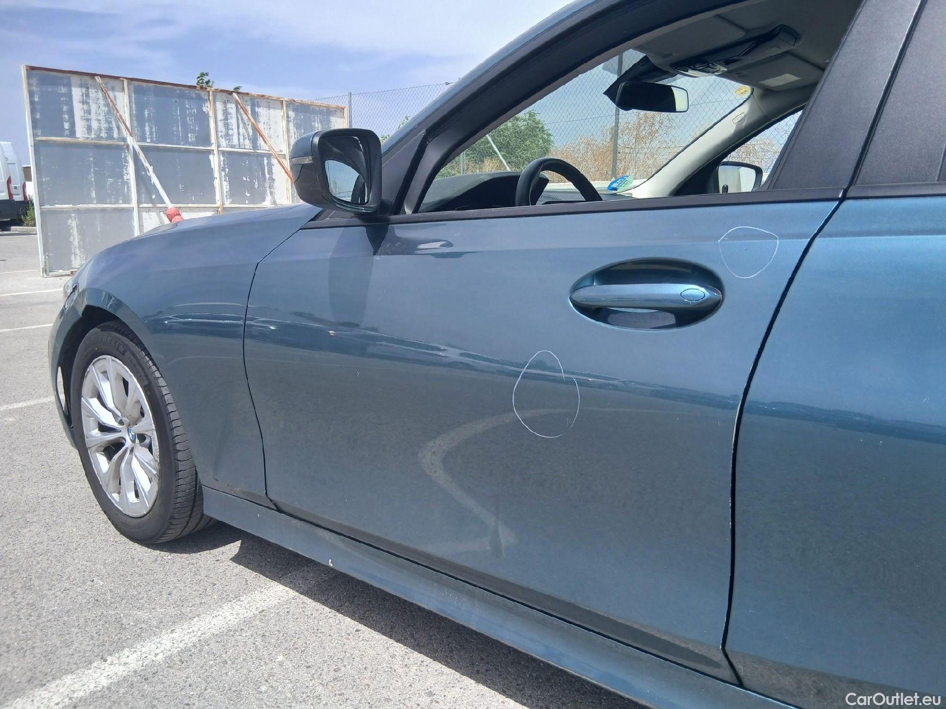  Bmw  Serie 3 BMW  / 2019 / 5P / familiar 320d Auto.Touring #17