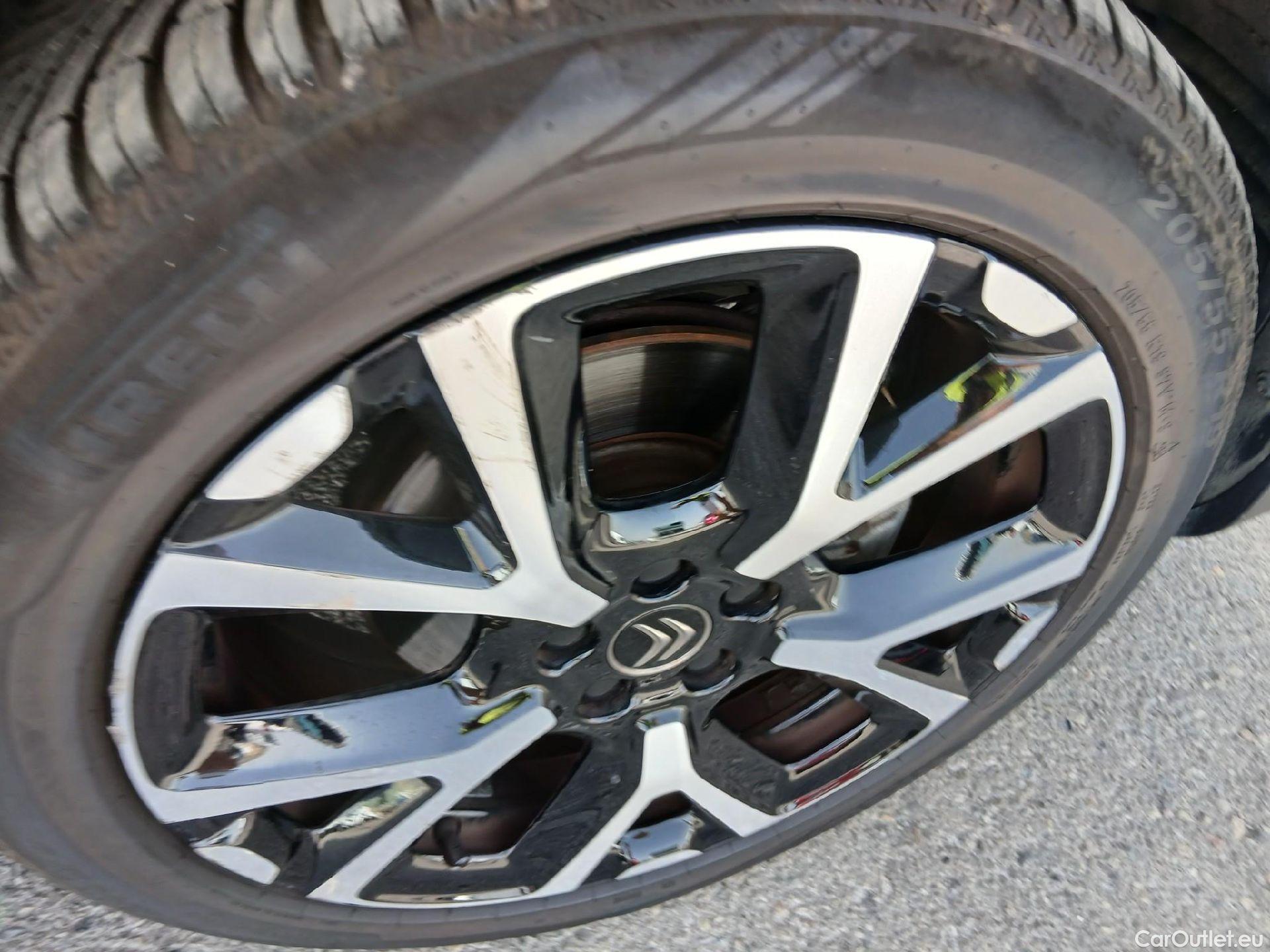  Citroen  C5 Aircross CITROEN  / 2022 / 5P / todoterreno BlueHdi 96kW (130CV) S&S EAT8 Shine Pack #30