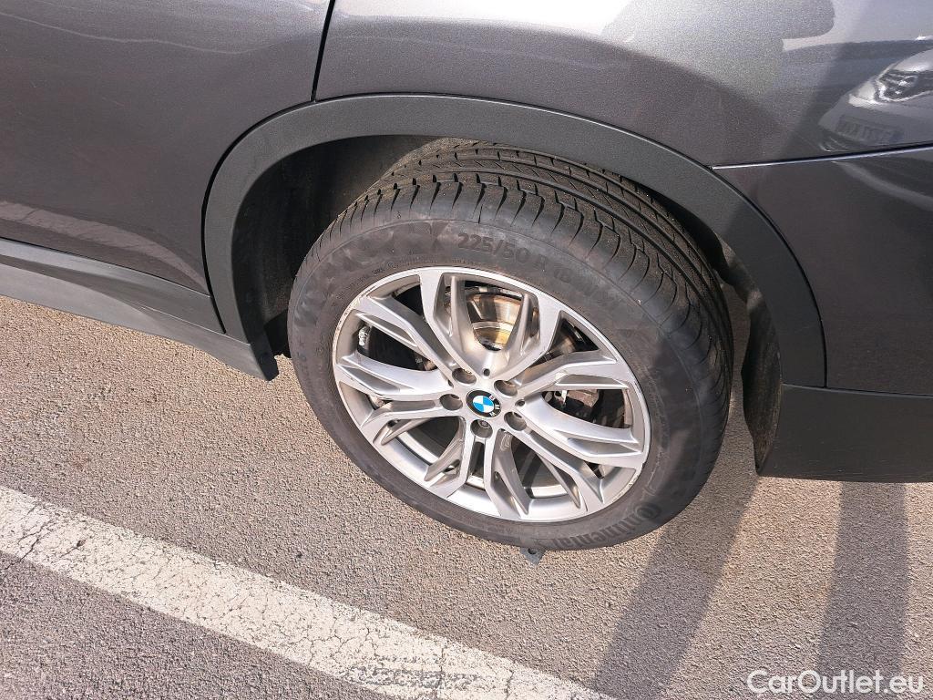  Bmw  X1 BMW  sDrive18iA #11