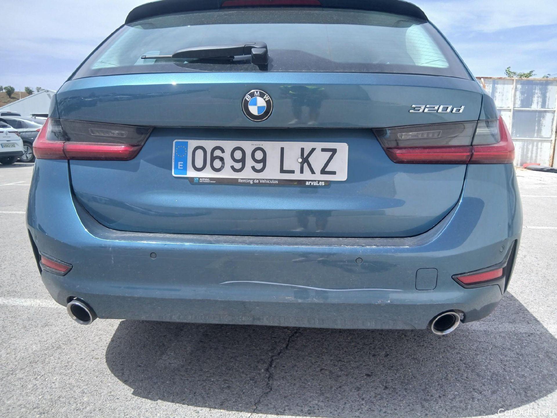  Bmw  Serie 3 BMW  / 2019 / 5P / familiar 320d Auto.Touring #29