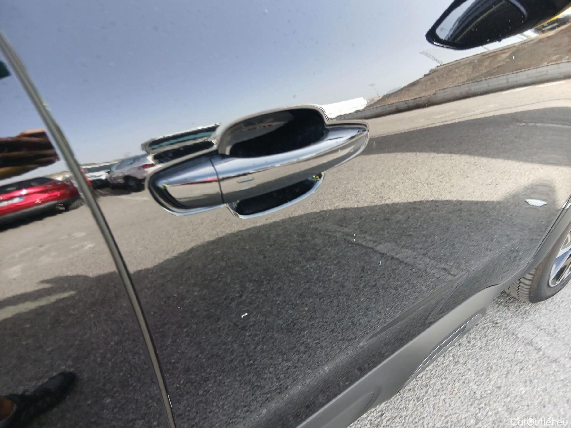  Citroen  C5 Aircross CITROEN  / 2022 / 5P / todoterreno BlueHdi 96kW (130CV) S&S EAT8 Shine Pack #24