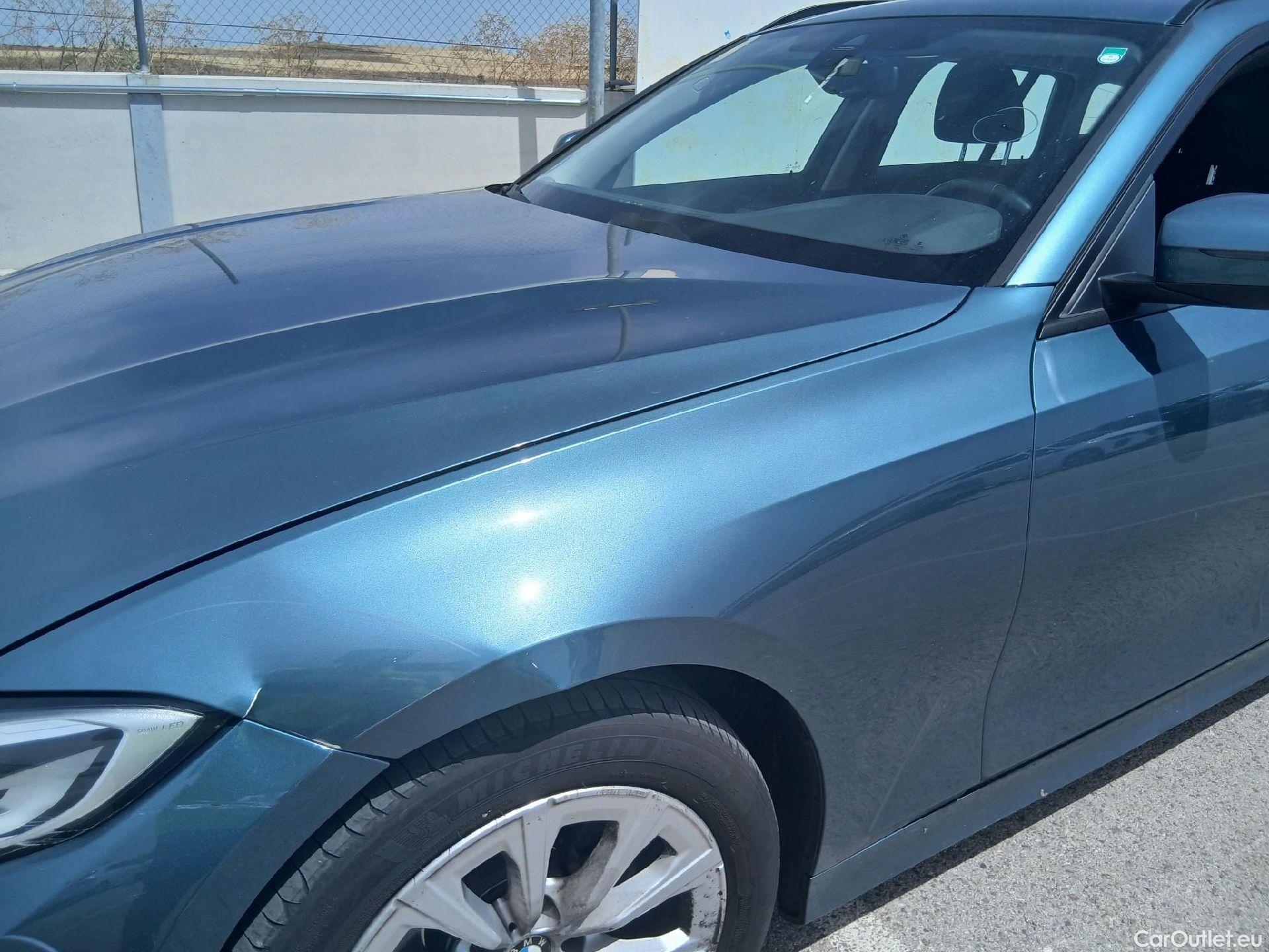  Bmw  Serie 3 BMW  / 2019 / 5P / familiar 320d Auto.Touring #10