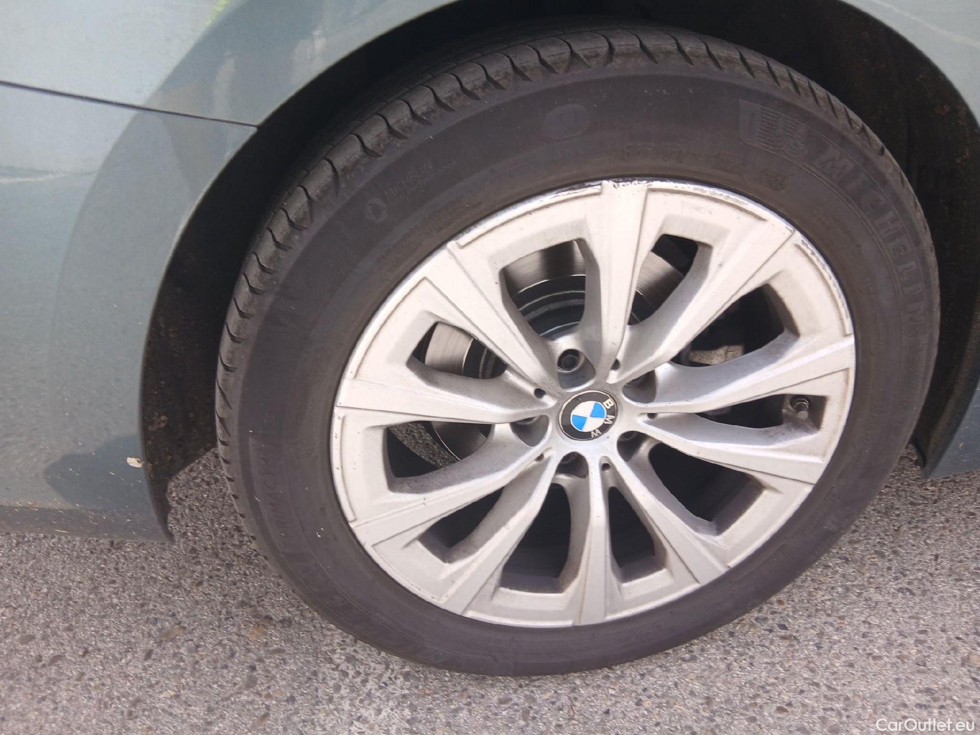  Bmw  Serie 3 BMW  / 2019 / 5P / familiar 320d Auto.Touring #37