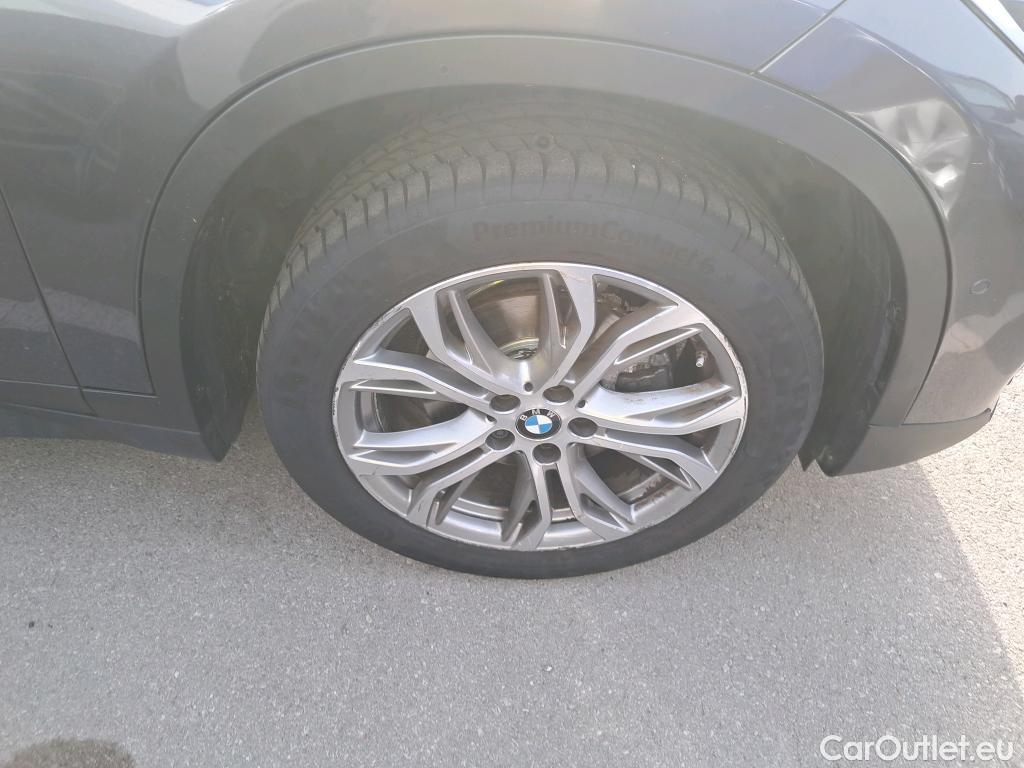  Bmw  X1 BMW  sDrive18iA #13