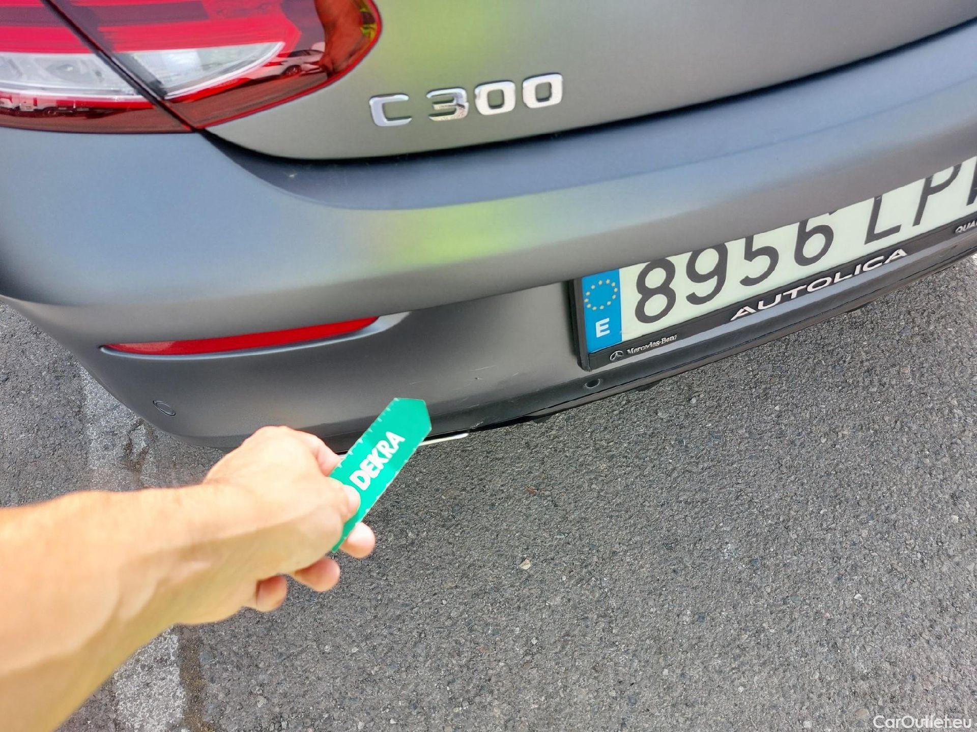  Mercedes  C-Klasse MERCEDES-BENZ Clase C / 2018 / 2P / coupé Coupé C 300 #4