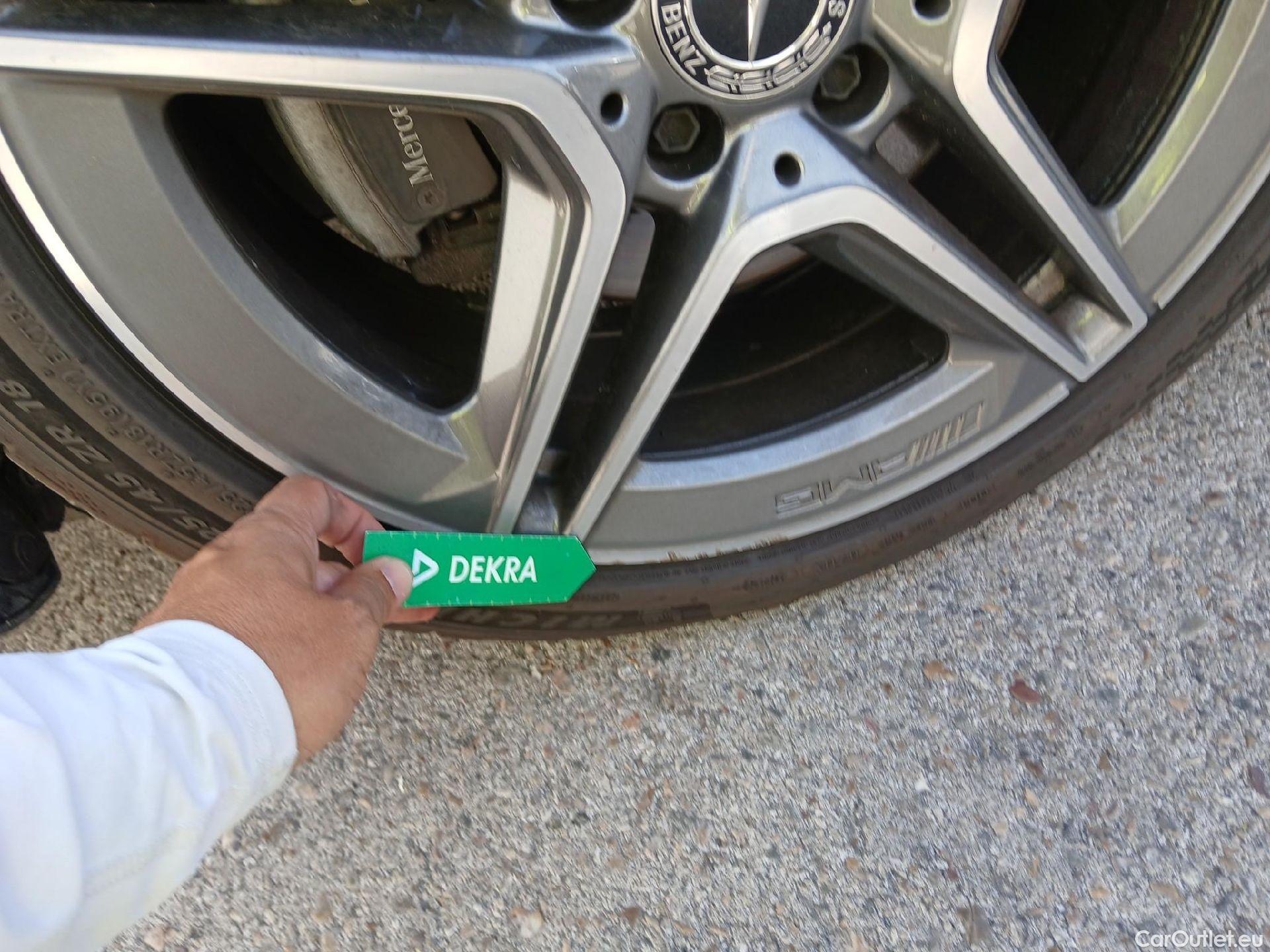  Mercedes  A-Klasse MERCEDES-BENZ Clase A / 2018 / 4P / sedán Sedán A 200 d #9