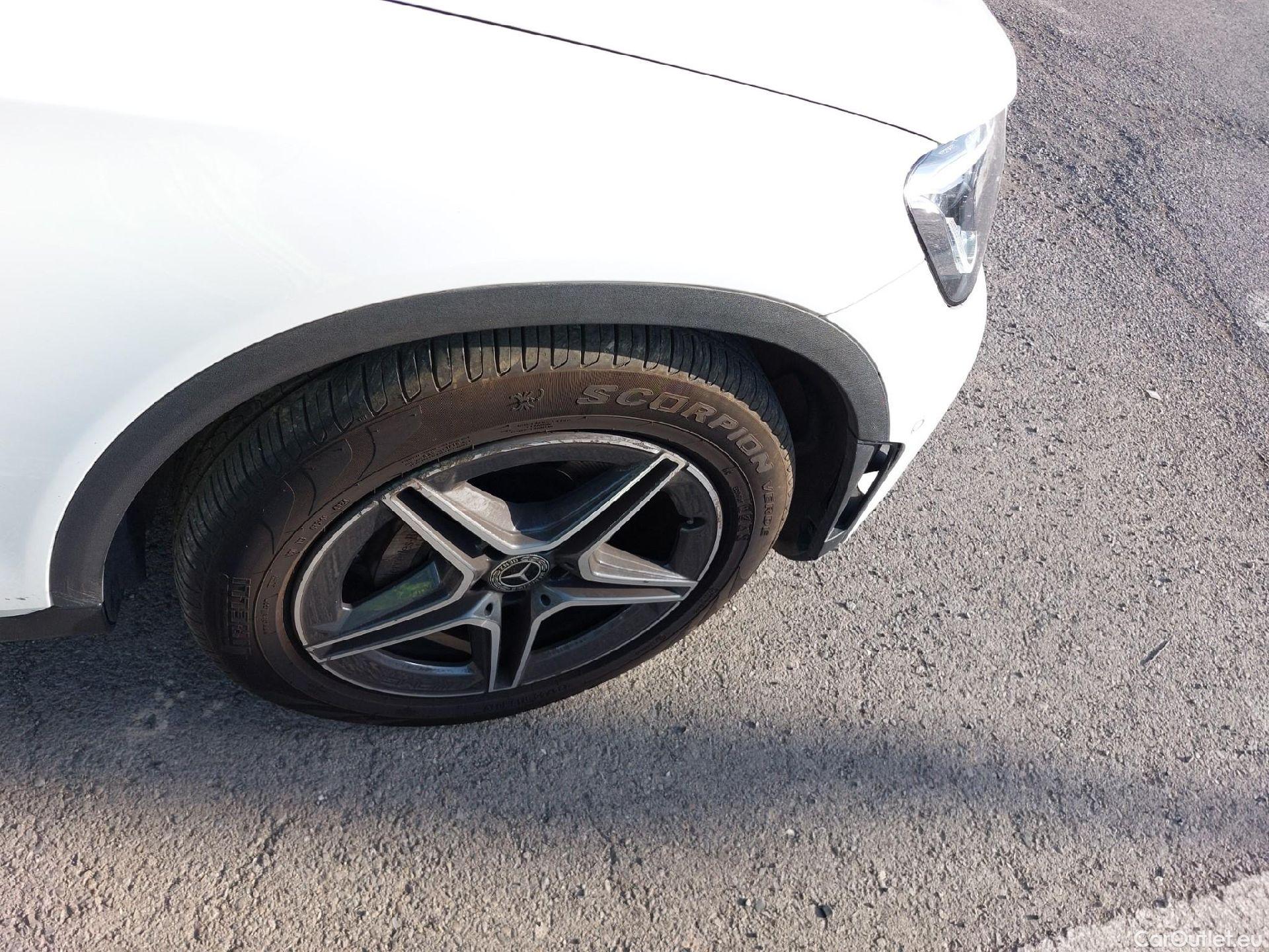  Mercedes  G-Klasee MERCEDES-BENZ Clase GLC / 2019 / 5P / todoterreno GLC 220 d 4MATIC #29