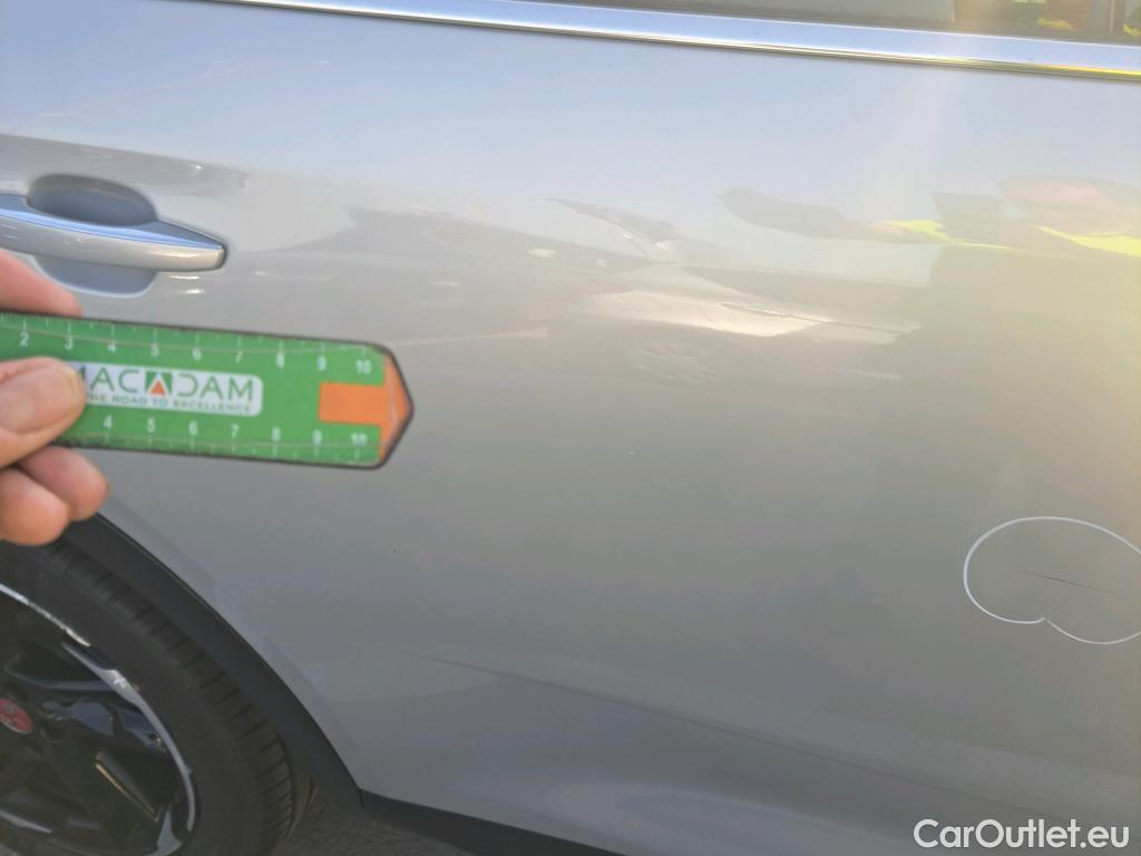  DS  DS7 DS DS 7 Crossback / 2017 / 5P / todoterreno BlueHDi DE 96kW (130CV) AT. PERF.LINE #11