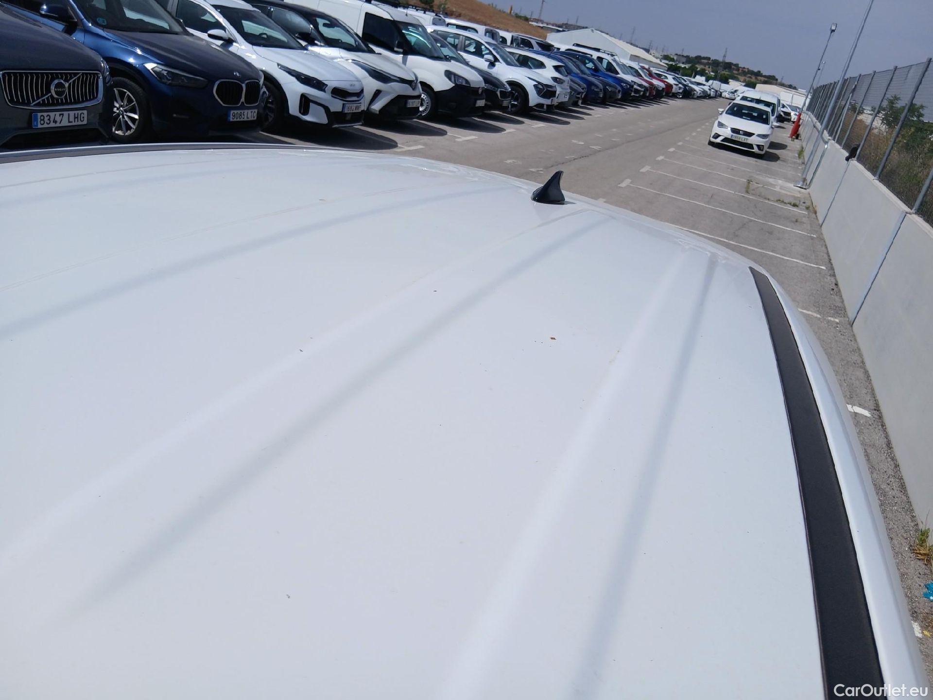  Hyundai  Tucson HYUNDAI  / 2020 / 5P / todoterreno 1.6 CRDI 85kW (115CV) Klass #8