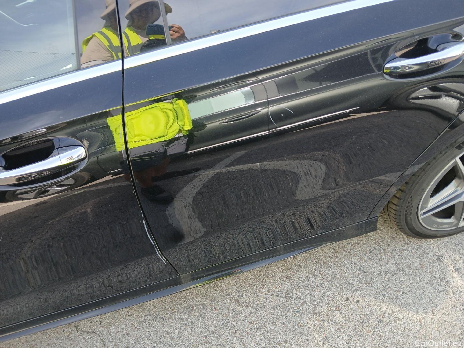  Mercedes  A-Klasse MERCEDES-BENZ Clase A / 2018 / 4P / sedán Sedán A 200 d #12