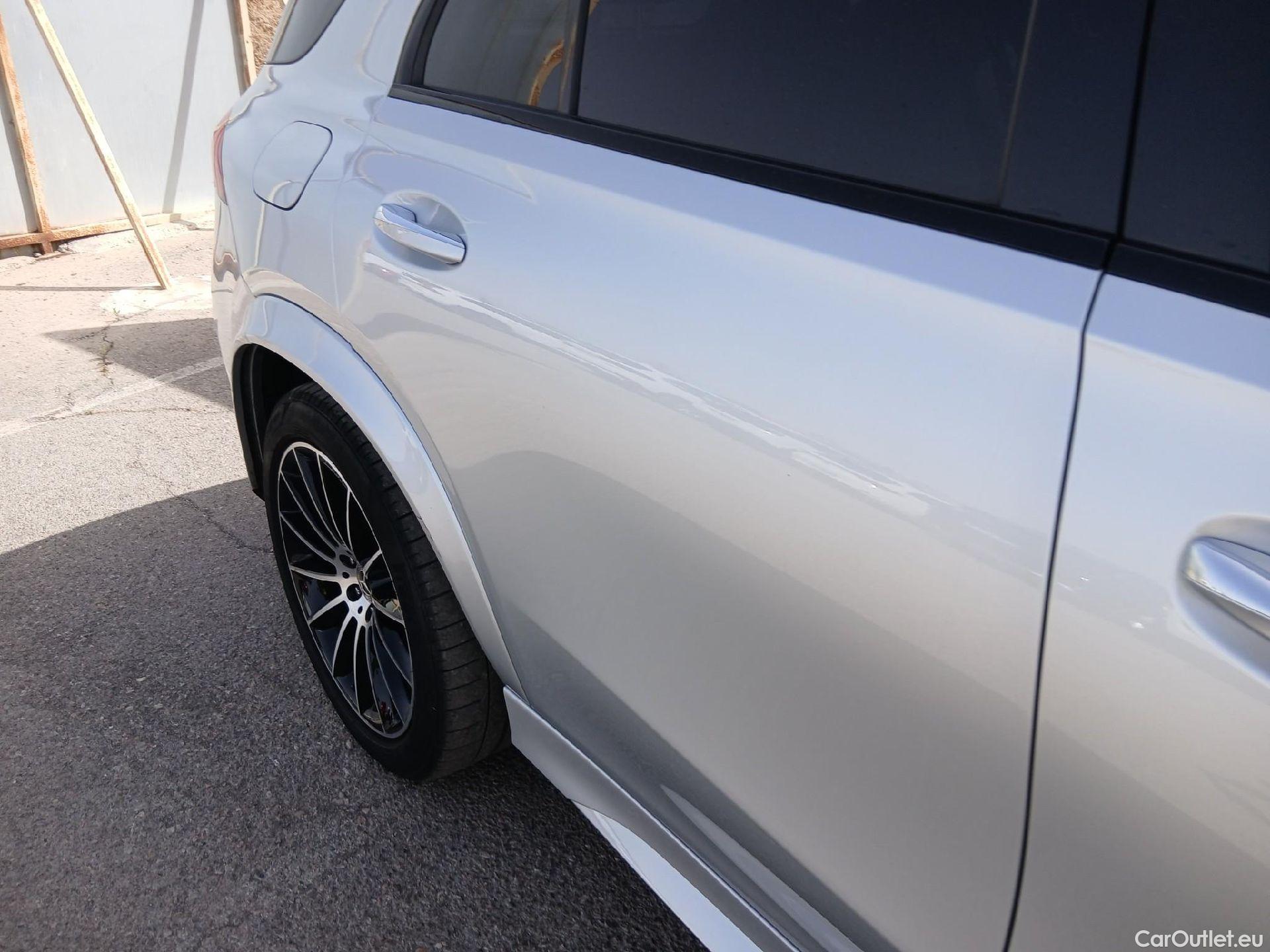  Mercedes  G-Klasee MERCEDES-BENZ GLE / 2018 / 5P / todoterreno GLE 350 e 4MATIC (Híbrido Enchufable) #19