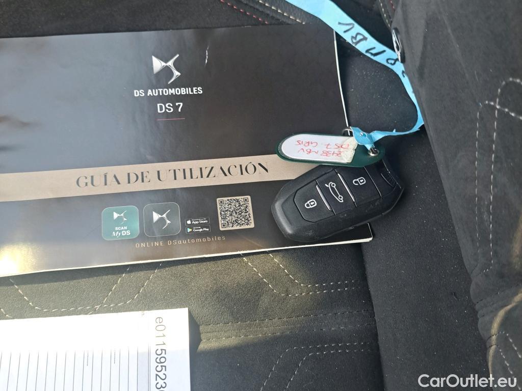  DS  DS7 DS DS 7 Crossback / 2017 / 5P / todoterreno BlueHDi DE 96kW (130CV) AT. PERF.LINE #2