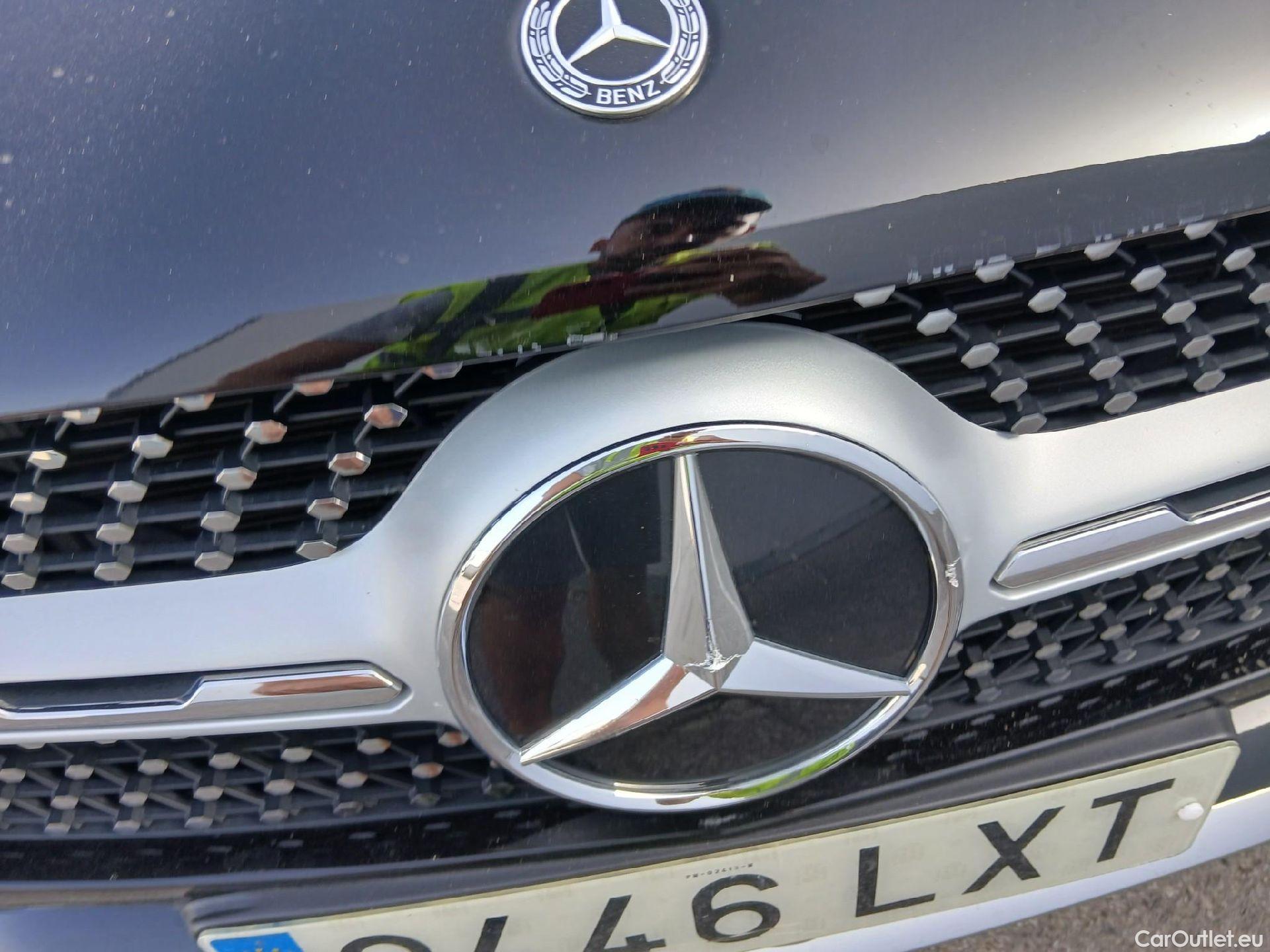  Mercedes  G-Klasee MERCEDES-BENZ GLC Coupé / 2019 / 5P / coupé GLC 300 de 4MATIC #3