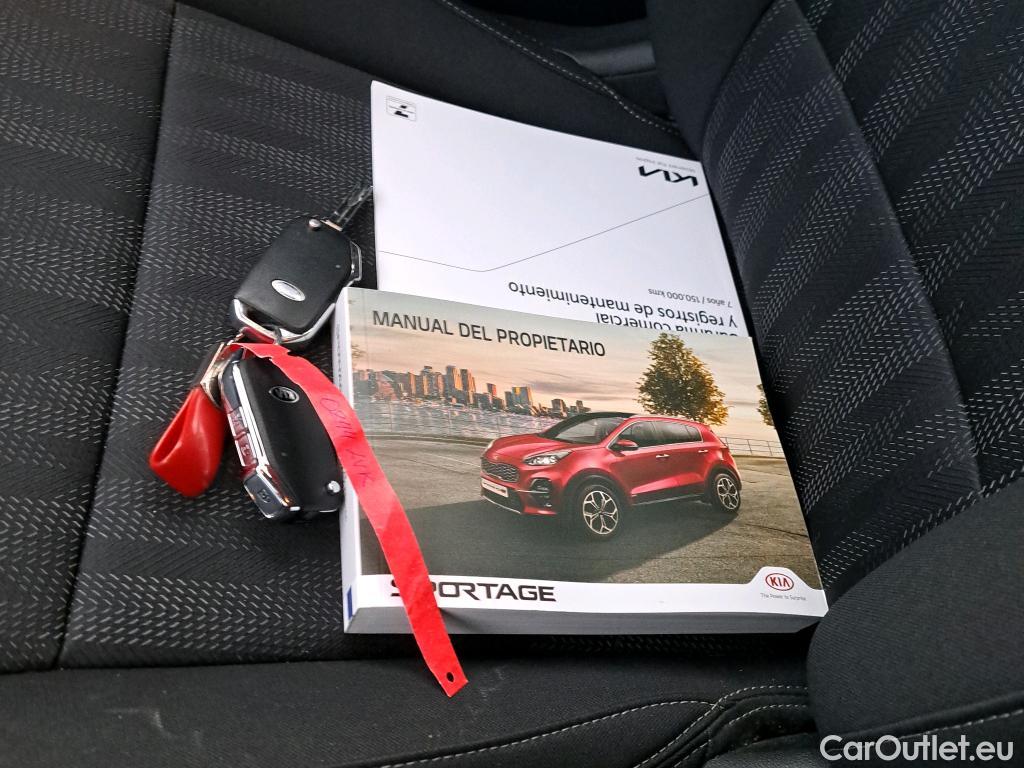  KIA  Sportage KIA  / 2018 / 5P / todoterreno 1.6 MHEV Business 100kW (136CV) 4x2 #8