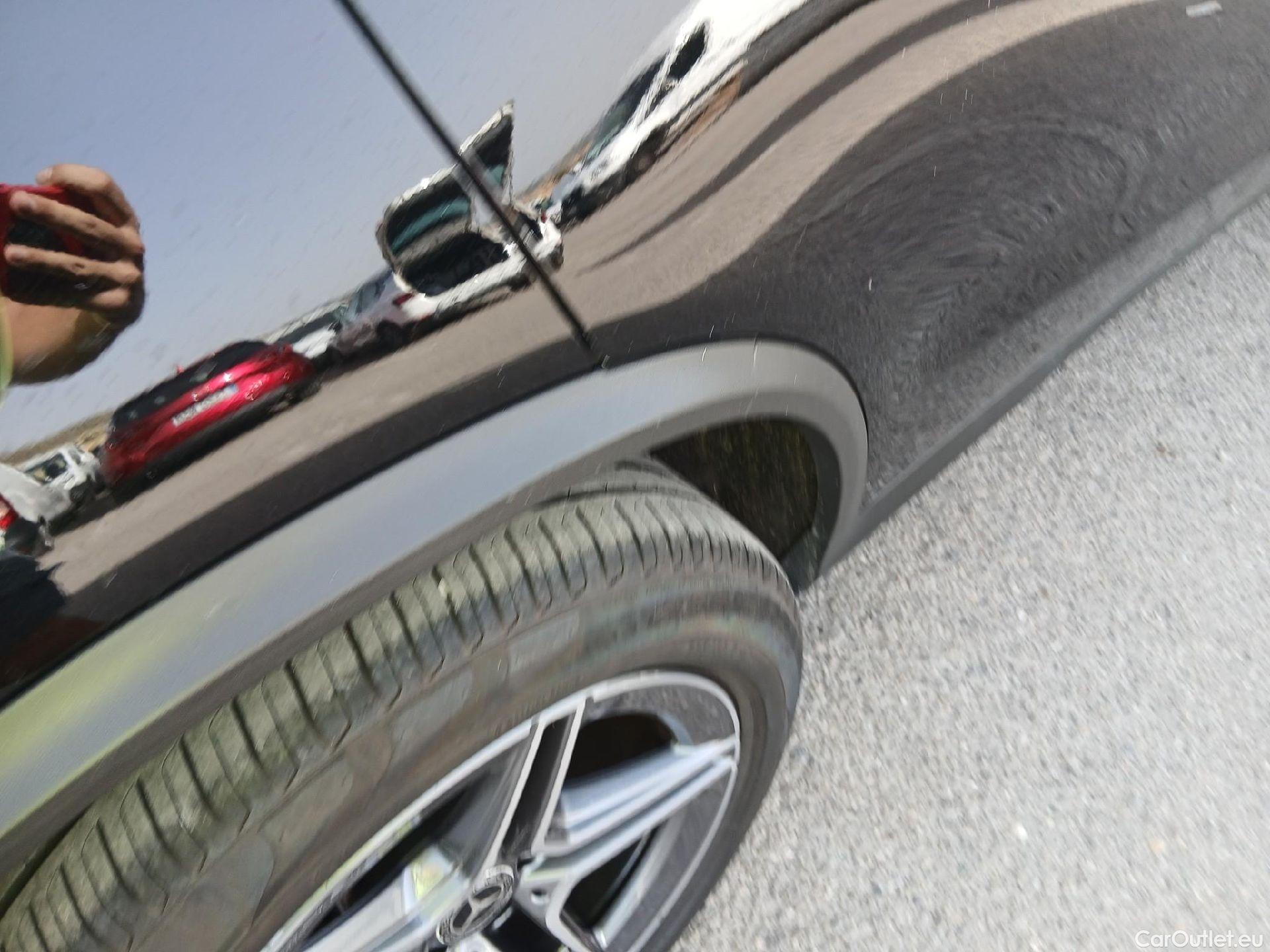  Mercedes  G-Klasee MERCEDES-BENZ GLC Coupé / 2019 / 5P / coupé GLC 300 de 4MATIC #22