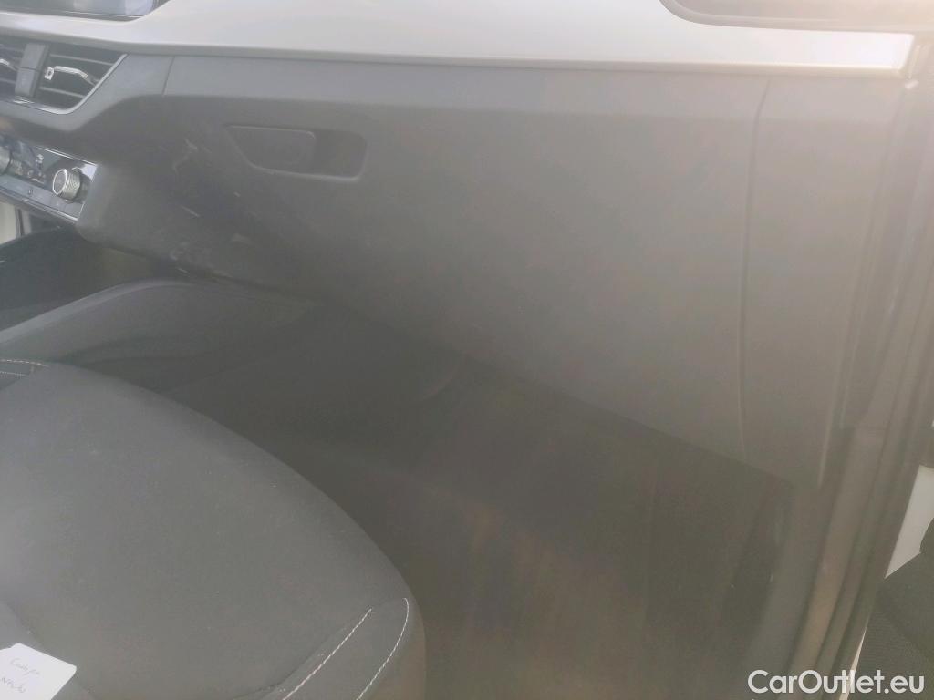 Skoda  KAMIQ SKODA  / 2019 / 5P / todoterreno 1.0 TSI 81kW (110CV) Emotion #15