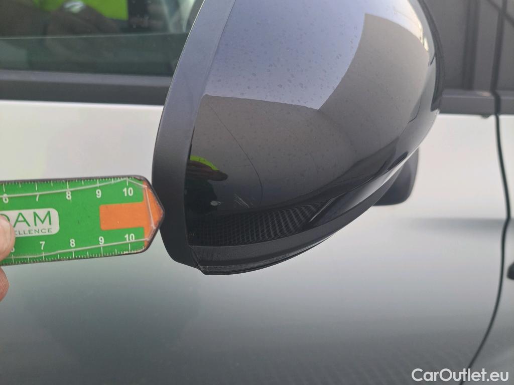  Renault  Captur RENAULT  / 2020 / 5P / todoterreno Intens TCe 90 #23