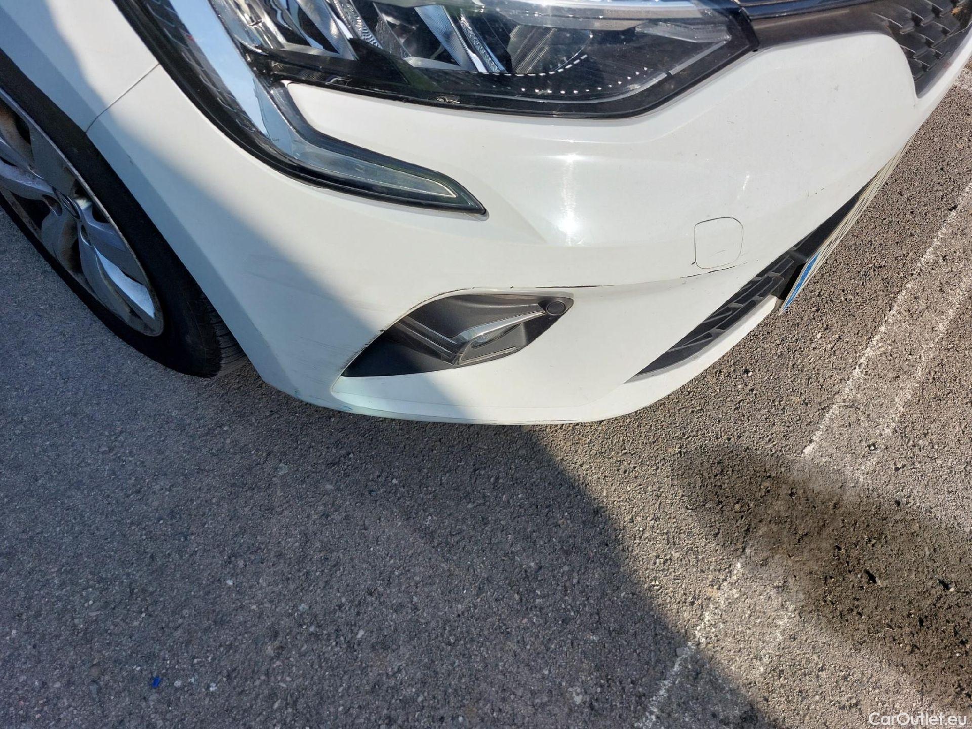  Renault  Clio RENAULT  / 2019 / 5P / berlina con portón Business Blue dCi 74kW (100CV) #2